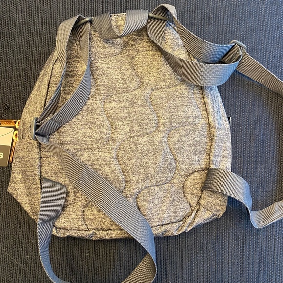 Mini backpack - Picture 3 of 4